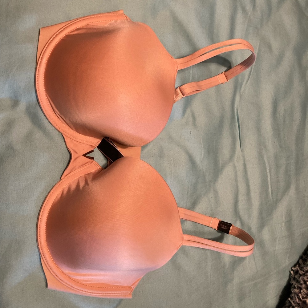 Victoria’s Secret bra